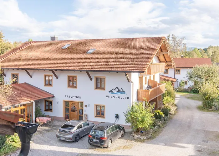 Gaeste- Und Apartmenthaus Wiesholler Chieming